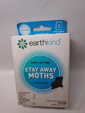 Stay Away Moths- Natural Repellent - 2.5-ounce package - NEW